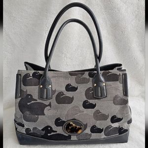 *️⃣EUC RARE DOONEY & BOURKE Large Black Champtote